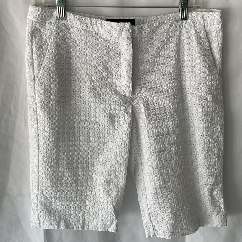 Sharagano White Eyelet Shorts Size 12